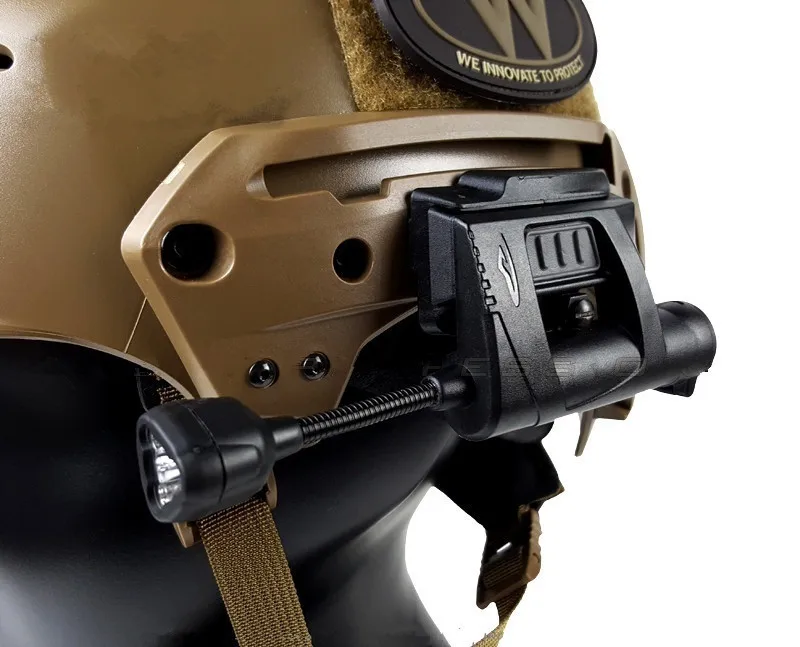 Evolução Noite Farol Cobrar Mpls Capacete Lanterna Iluminação Verde Vermelho Branco ir Laser Caça Militar Tático Luz 24 Cheap Luzes de armas
