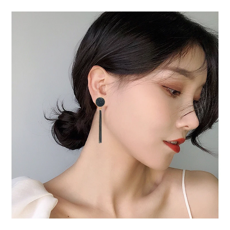 

European Style Tassel Earrings Women Black Rhinestone Earrings Dangling Earrings Round Fashion Ladies Wedding Party