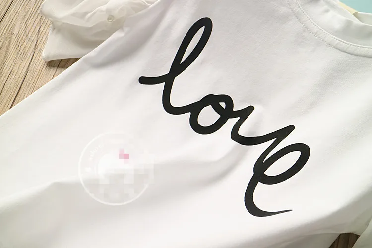 Коллекция года, летний костюм для девочек футболка с надписью «LOVE»+ джинсовые шорты с надписью «love heart» костюм из 2 предметов одежда для детей