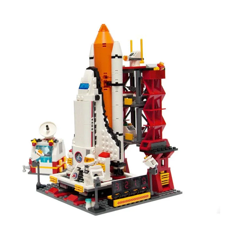 

679pcs Legoings Super rocket fun assembling model Model Building Blocks Kit Toys gifts