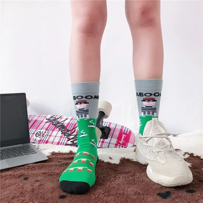 M-nner-Socken-Blume-Cartoon-Anime-Superman-Lustige-Gl-ckliche-Harajuku-Mode-Street-Style-K-hlen(3)