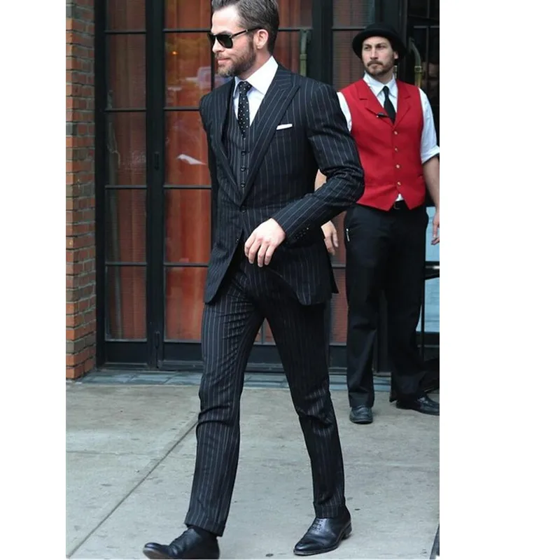 Nieuwste Jas Broek Ontwerpen Zwarte Strepen Mannen Pak Slim Fit 3 Stuk Tuxedo Custom Bruidegom Blazer Stijl Suits Terno Masculino Nieuwste Jas Broek Ontwerpen Zwarte Strepen Mannen Pak Slim Fit 3 Stuk Tuxedo Custom Bruidegom Blazer Stijl Suits Terno Masculino