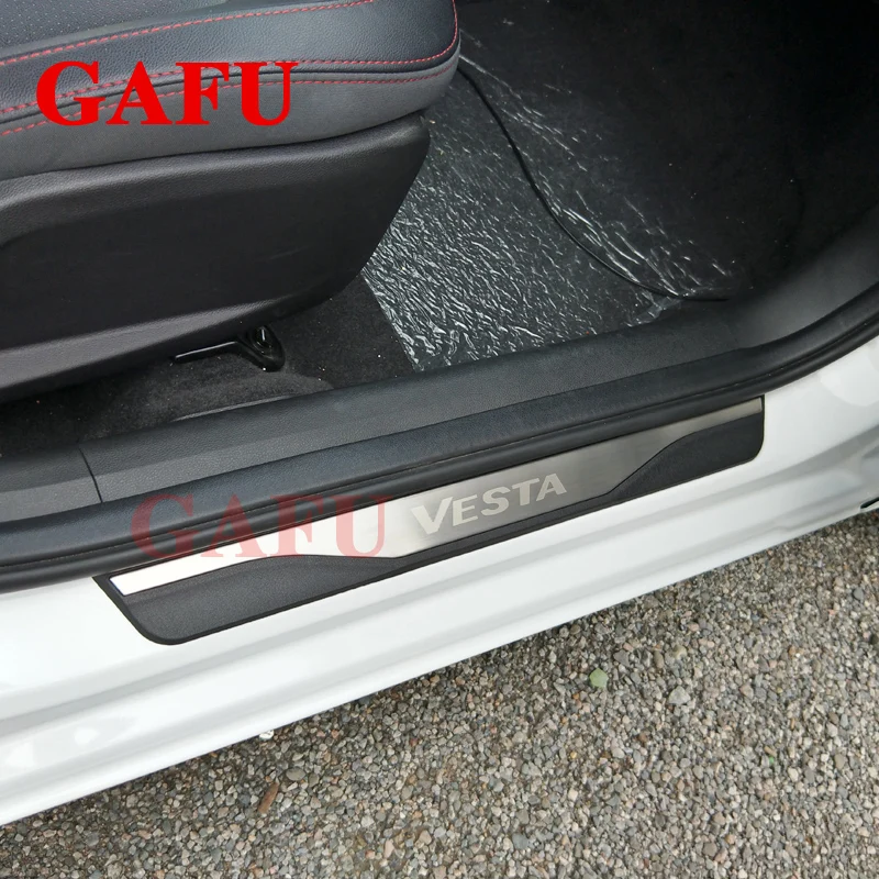 Koop Auto Instaplijsten Sticker Voor Lada Vesta sw cross 2018 rvs Instaplijsten Scuff Plaat Voor LADA Vesta Auto accessoires