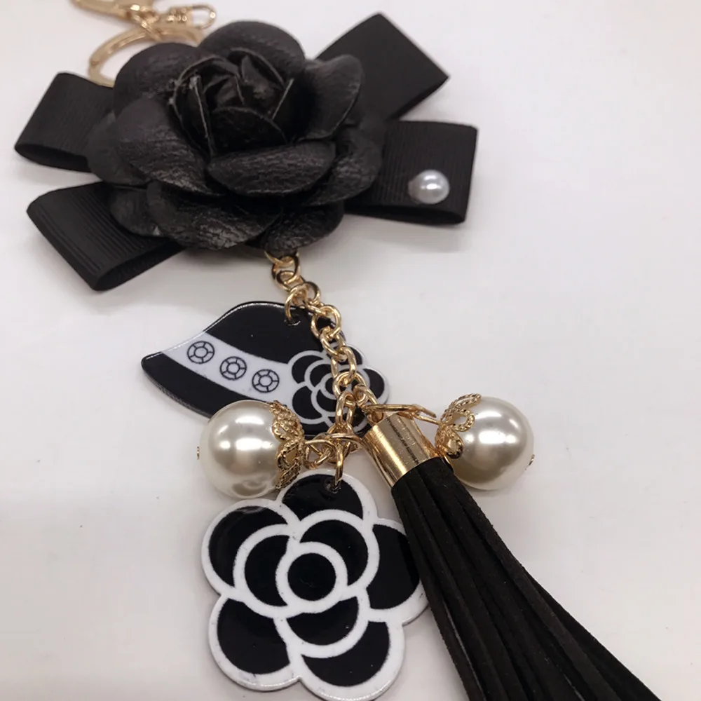 Fashion black leather camellia tassel pearl keychain/llaveros de cuero/new 2017 korean bag accessories/accessory charms/chaveiro | Украшения