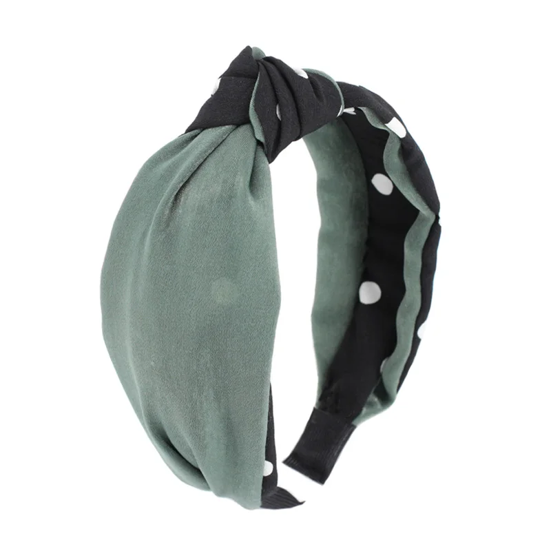 2 pea green