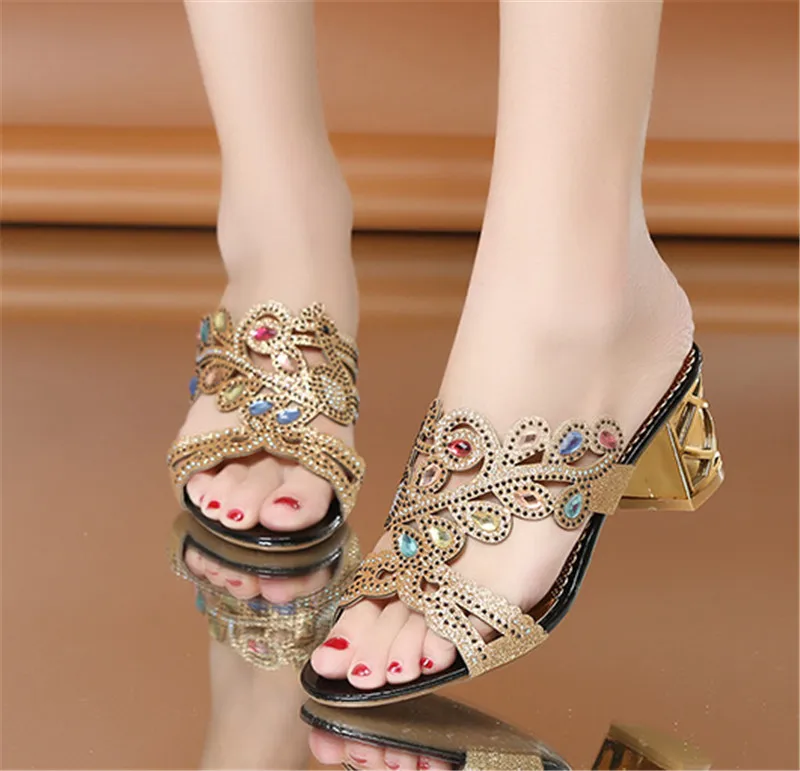 women sandals shoes (11)