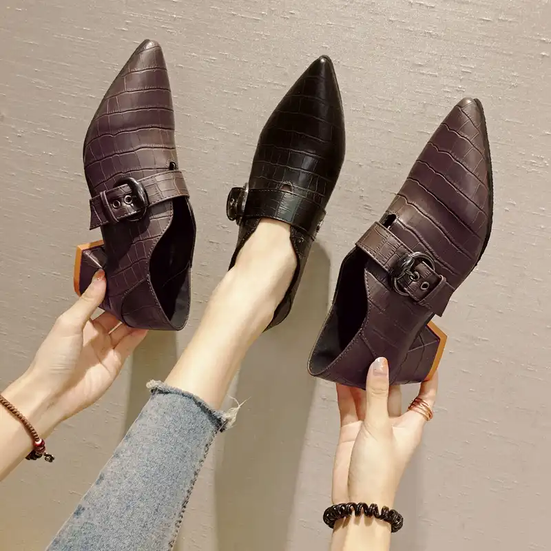 women's crocodile leather shoes