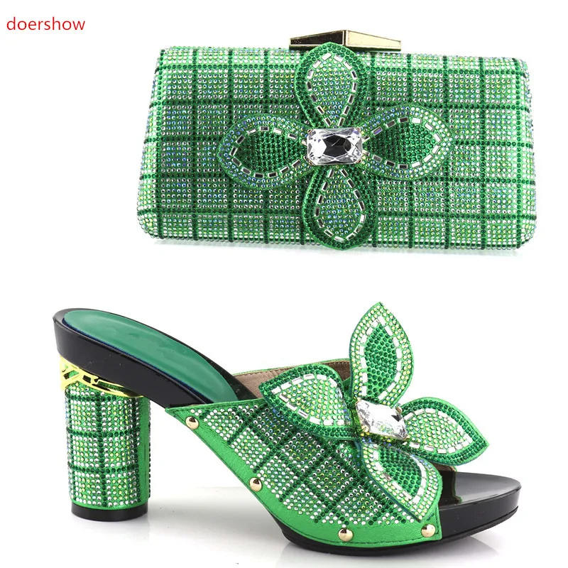 Mode Avec Ensemble Nigérien Africaine Doershow Parti Argent Italien Robe 30 Ensemble Assorti Noir Et Hv1 Chaussures Sac dqvqBO
