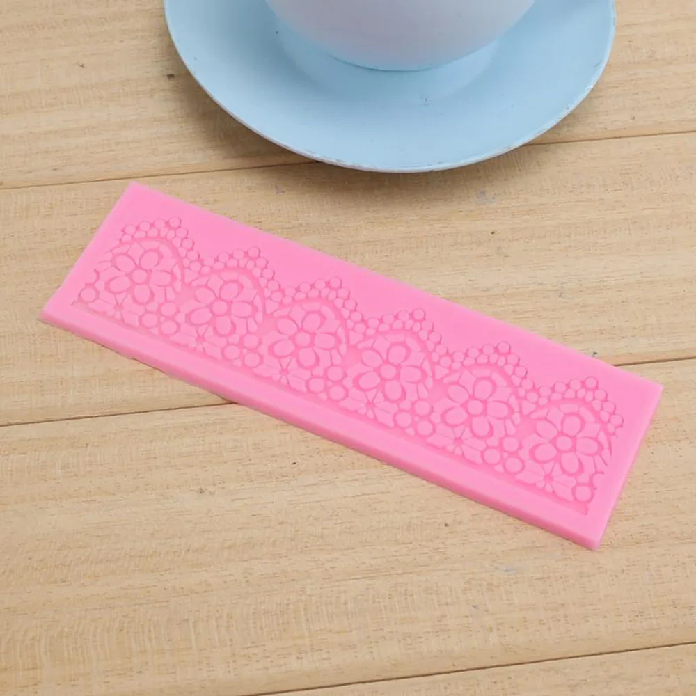 DSL_16x5cm-Lace-Mat-Pad-Cake-Decoration-Fondant-Cake-3D-Mold-Food-Grade-Silicone-Lace-Mould (5)