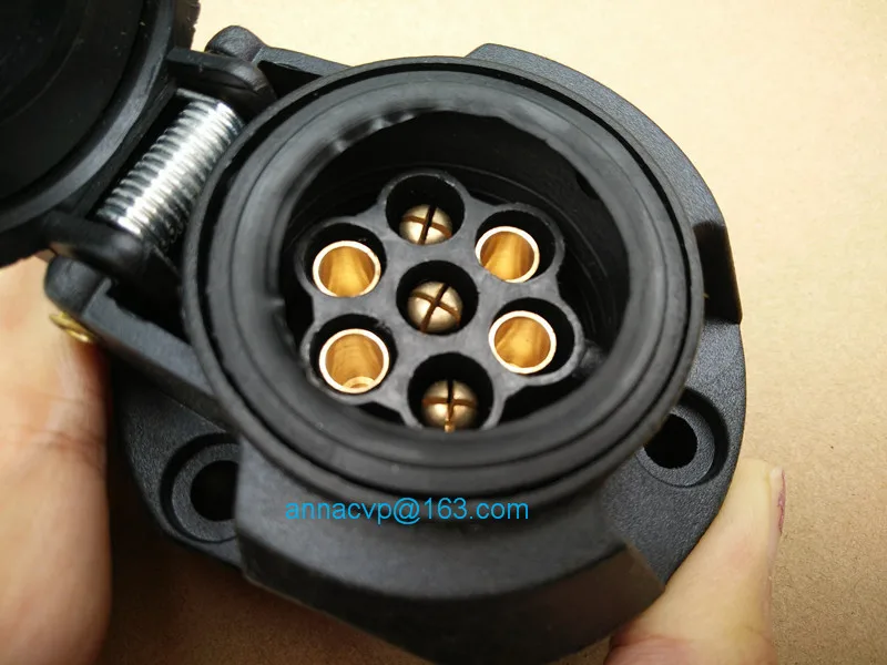 7 pin trailer connector socket waterproof 3