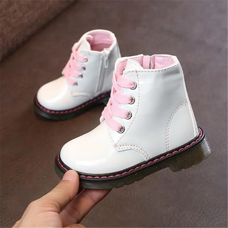 Beste Nieuwe Kinderschoenen Herfst Jongens laarzen Meisjes Comfortabele Enkellaarsjes Baby Peuter Schoenen Kinderen Leren Laarzen 019