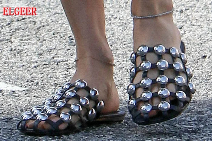 Behati-Prinsloo-Alexander-Wang-Amelia-flats-1