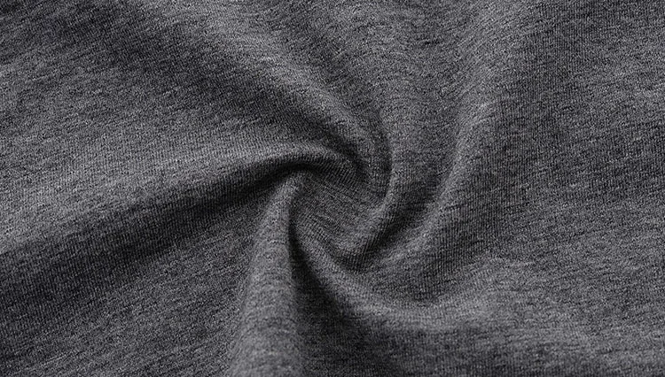 3303556694_865297596