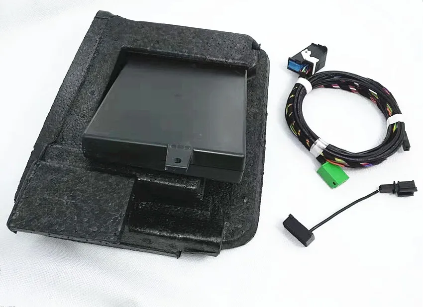 

9W2 Bluetooth Module+Harness With Microphone 1K8 035 730 D For VW Golf MK6 Jetta MK5 Fit RCD510