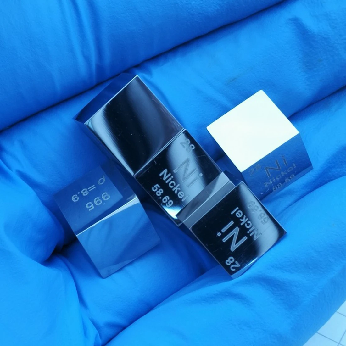  10mm Pure Density Ni≥99.5% Mirror Polish Nickel Cube Periodic Table Of Elements Cube Hand Made scie