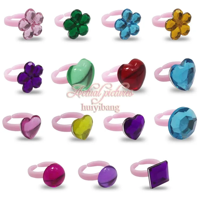 

15PCS Cute Plastic Crystal Kids Ring Heart & Flower Pattern Finger Ring Mini Small Charms for Children Party Favor Gifts