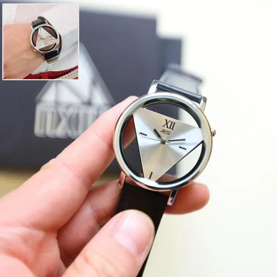 

saat erkekler triangle watch Unique Hollowed-out Triangular Dial Black Fashion men's watch relojes hombre 2018 bayan saat