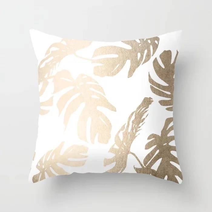 palm-leaves-in-white-gold-sand