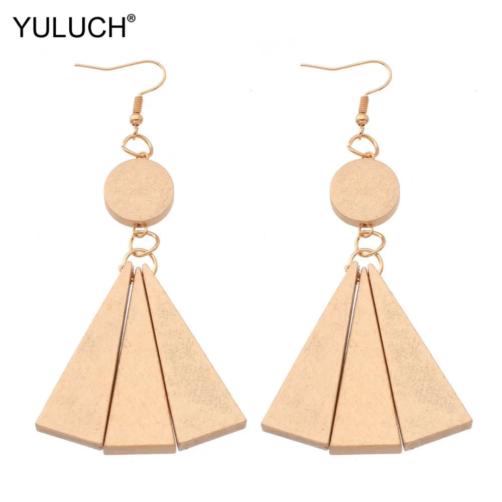 

YULUCH Fashion Gold Long Wood Chip Pompom Dangle Chandelier Earings Pom Pom Hanging Drop Earrings For Women Jewelry Accessories