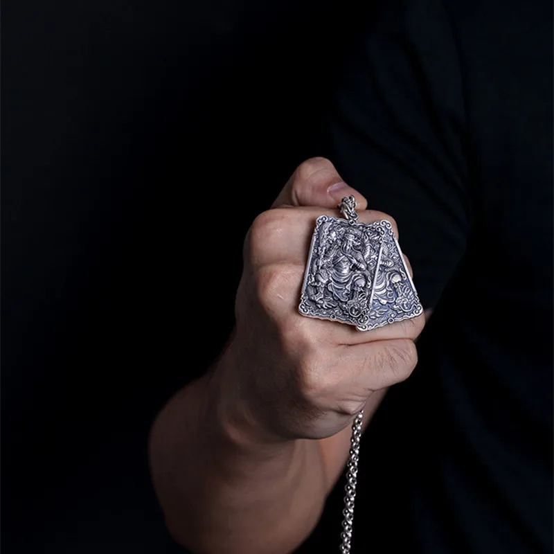 Uglyless Настоящее твердое 990 чистое серебро квадратные Подвески ожерелье без цепи ручной работы Гуань Ю фигурка тайская серебряная подвеска ювелирные изделия