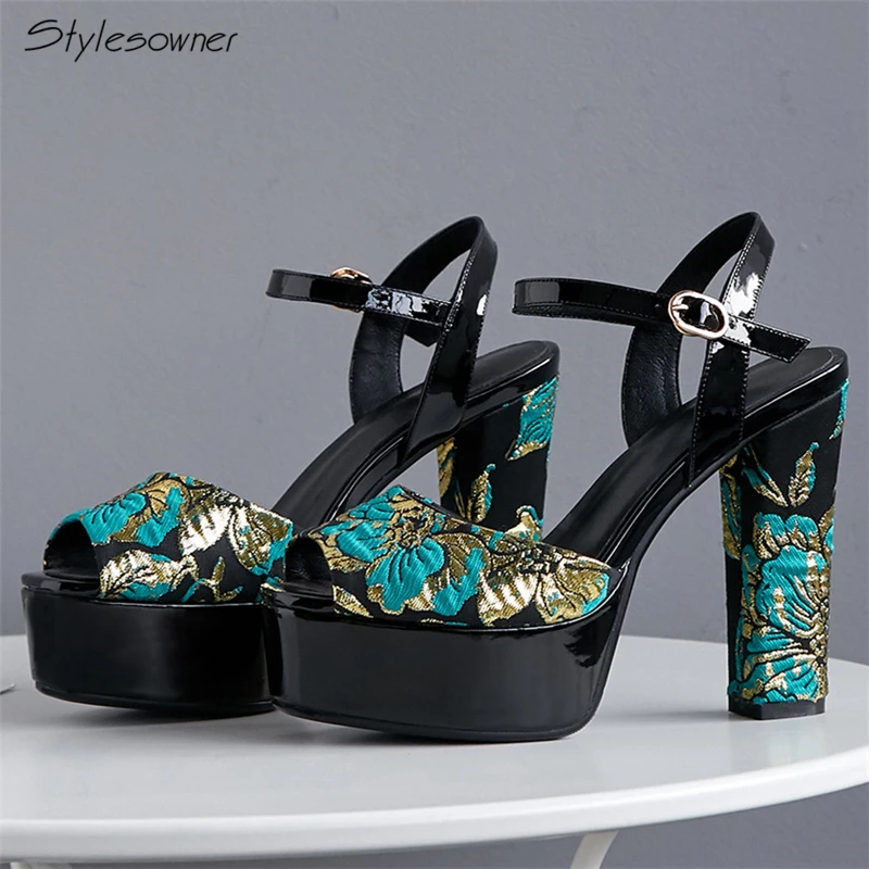 

Stylesowner Sexy Platform Ethnic High Heel Sandals Peep Toe Embroider 12cm Heels Shoes Real Leather Platform Shoes Summer Heels