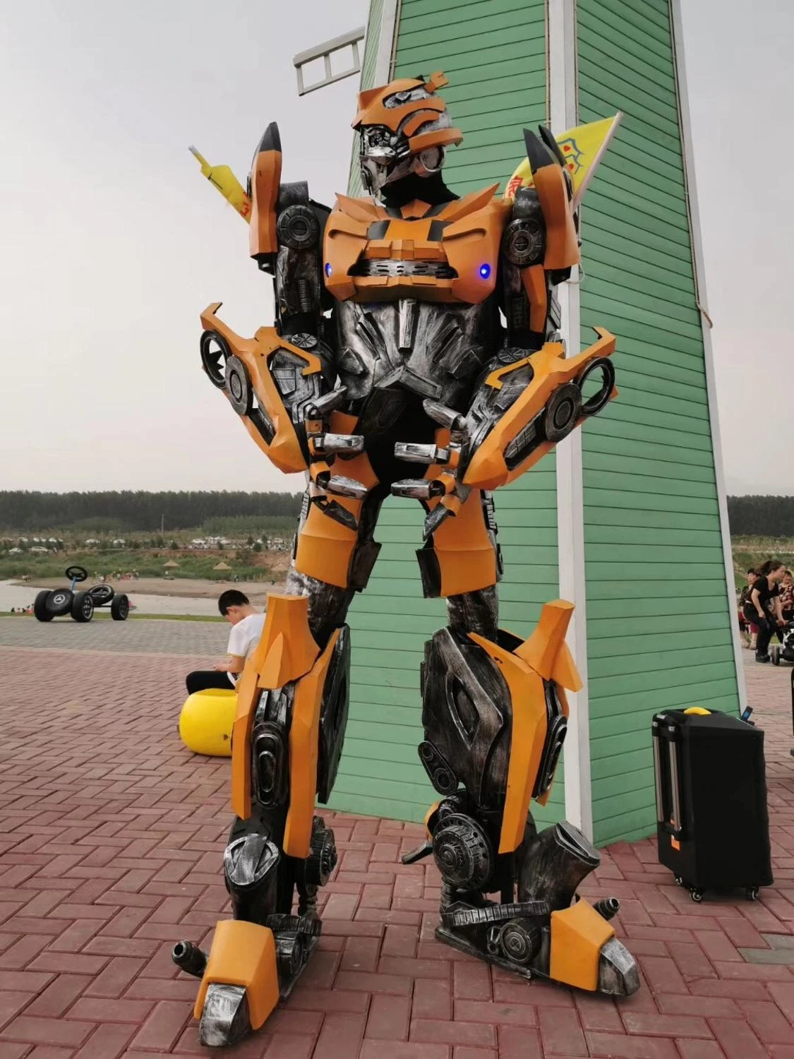 ウェアラブルバンブルビーカブトムシ鎧の衣装トランスフォーマーコスプレ甲冑ledライト音声チェンジャーステージショーイベントパーティー Anime Costumes Aliexpress