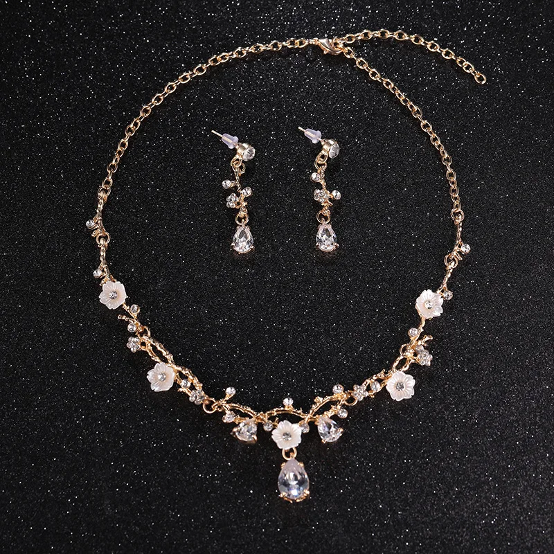 2018 Novo Traje de Casamento Acessórios de Cristal de Zircão Cúbico Brincos De Noiva E Colar de Strass Conjuntos de Jóias Para Noivas (1)