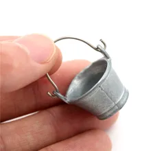Nuovo Secchio di Acqua 1:12 Fata Cucina di Casa Pretnd Gioco di Casa Delle Bambole In Miniatura Secchio Classico Giochi di imitazione Mobili giocattolo Regali