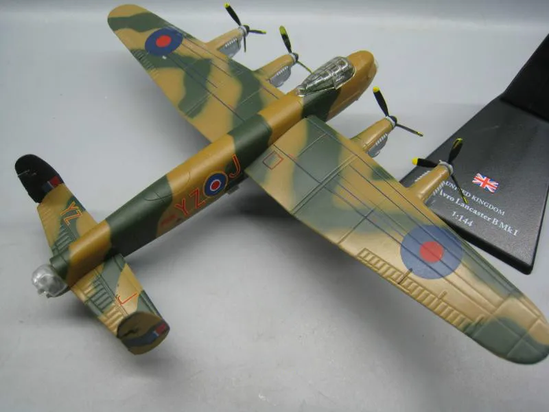 5 шт./лот AMER масштаб 1/144 Великобритания 1945 Avro Lancaster B MKI тяжелый Авиатор отлитый под