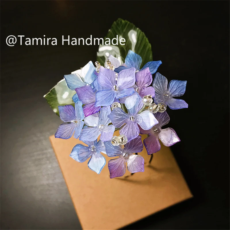 

A multicolor gradient-endless summer hydrangeas Hairpin shrink dink jewery CA7