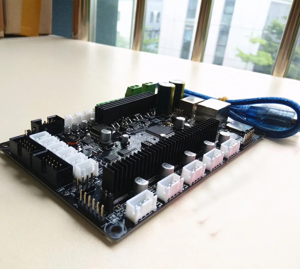 

CE&RoHS 32bit Arm platform Smooth control board MKS SBASE V1.3 open source MCU-LPC1768 support Ethernet preinstalled heatsink