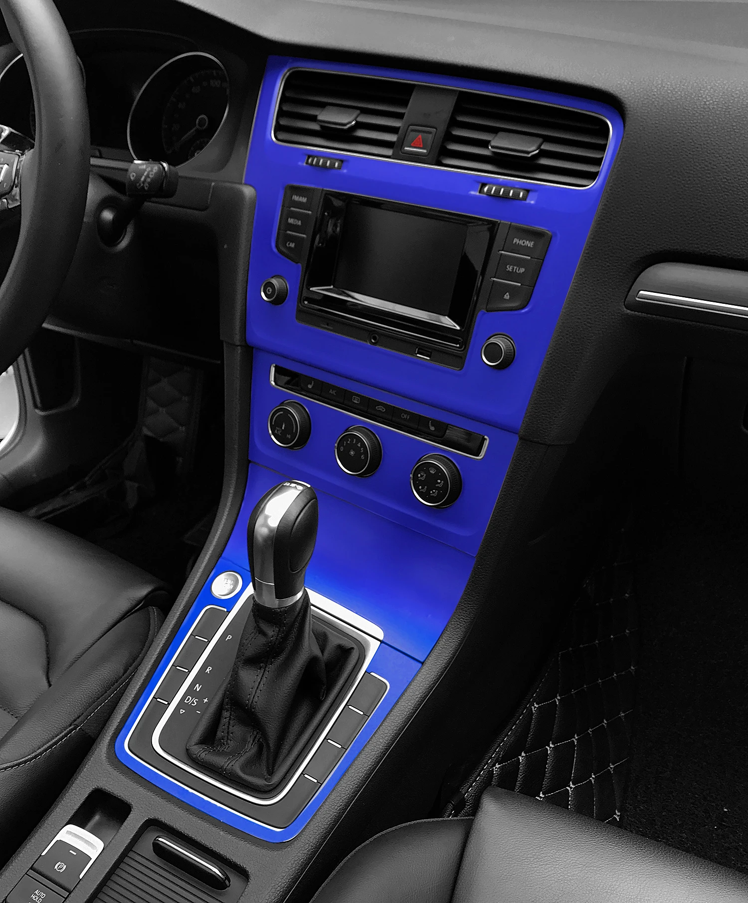 Шестерни рукоятка рычага переключения передач Центральная панель управления защиты углеродного волокна наклейка, переводная картинка для машины для укладки для Volkswagen VW Golf 7 MK7 аксессуары - Название цвета: ice matt blue