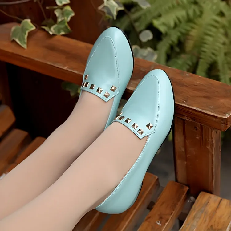 

2017 Sale Creepers Large Size 34-47 Women's Fashion Shoes Woman Flats Spring Female Ballet Metal Pointed Toe Solid Casual 6-8