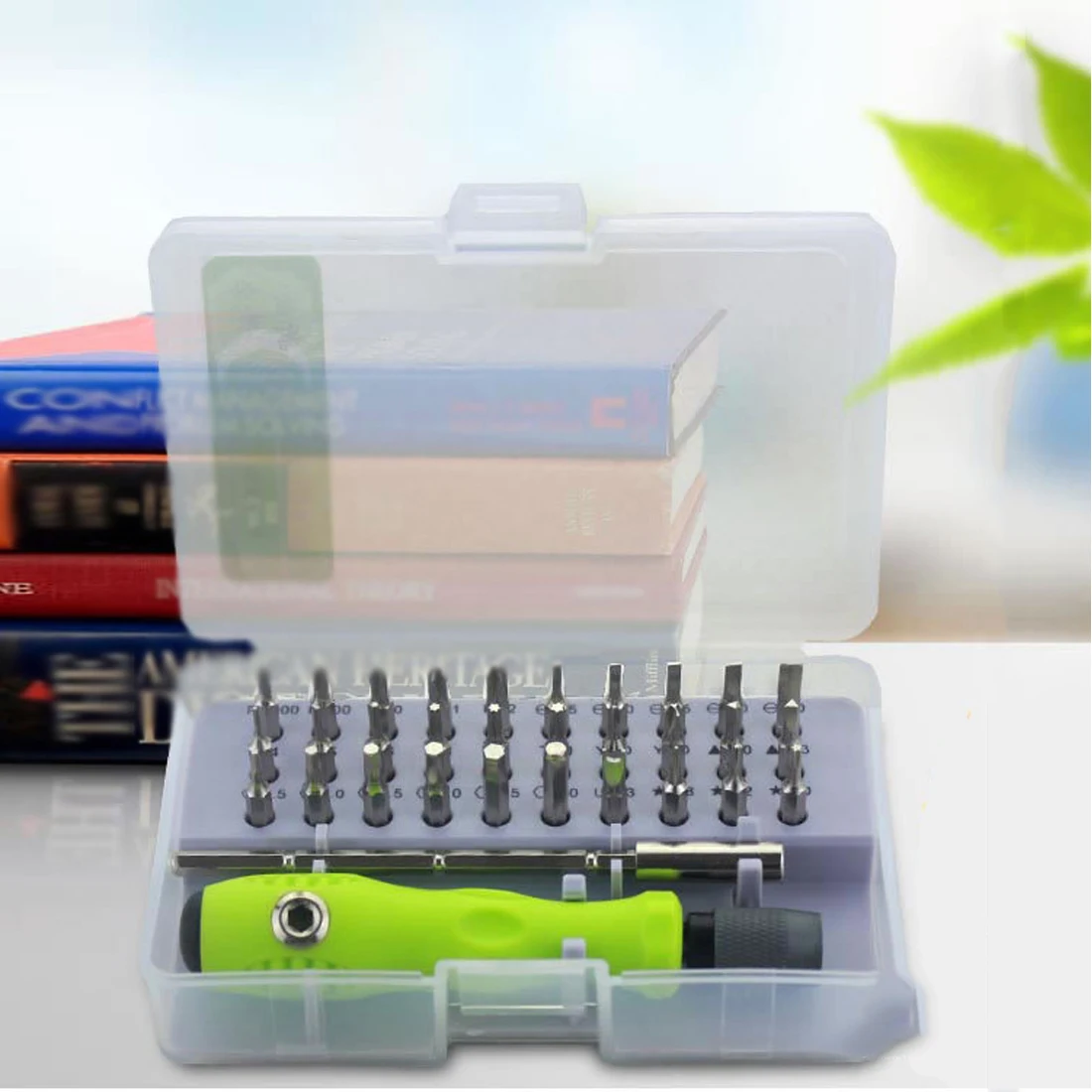 

32 in 1 Interchangeable Magnetic Screwdriver Set Mini Screwdriver Bits Repair Tools For iphone/iPad/Camera Maintenance Tool