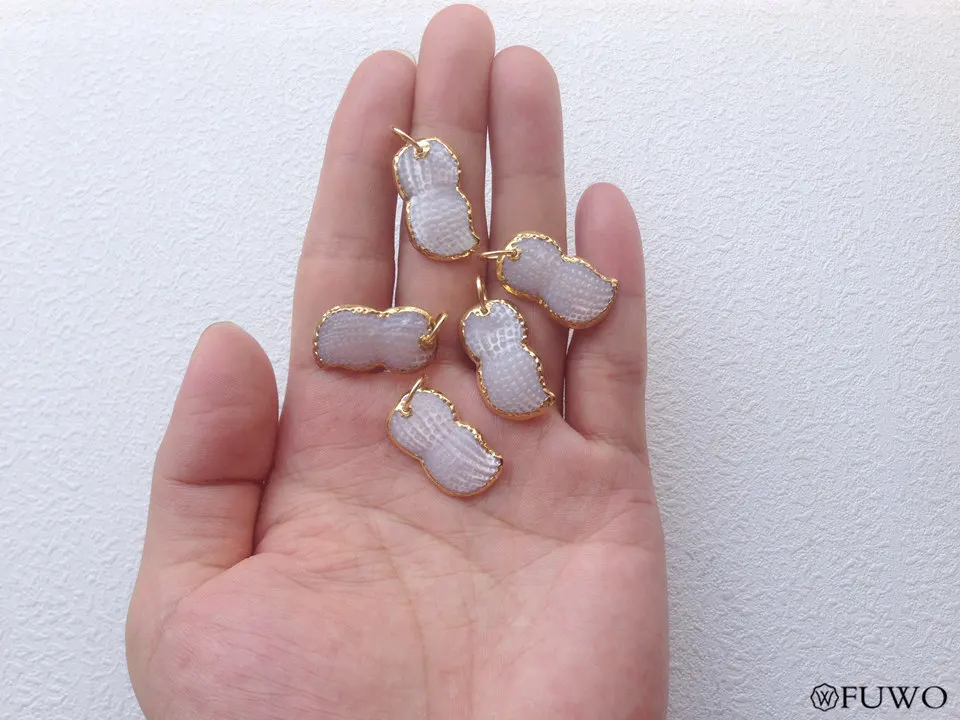 Peanut Shaped Shell Pendant 12