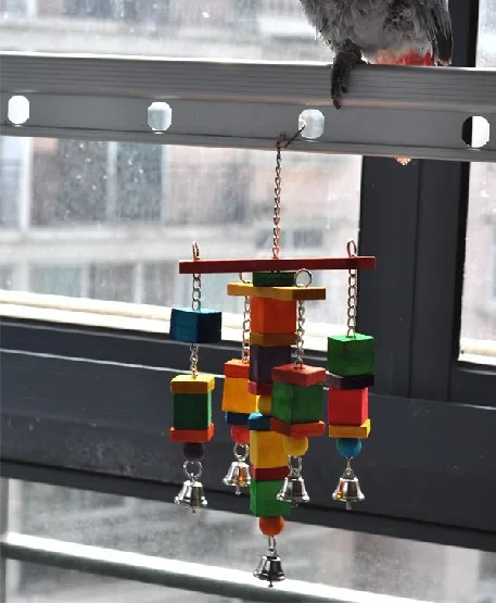 Подвижные попугай птица игрушки-качели дерево веревка для жевания игрушки весело с колокольчиками среднего размера