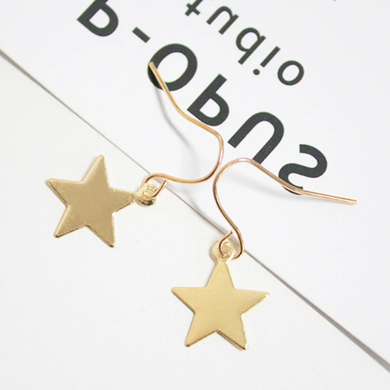 

2019 New Hollow Geometry Earrings Heart Sweet Gold Love Earrings Women Gifts Jewelry Orecchini Brincos Pendientes Oorbellen