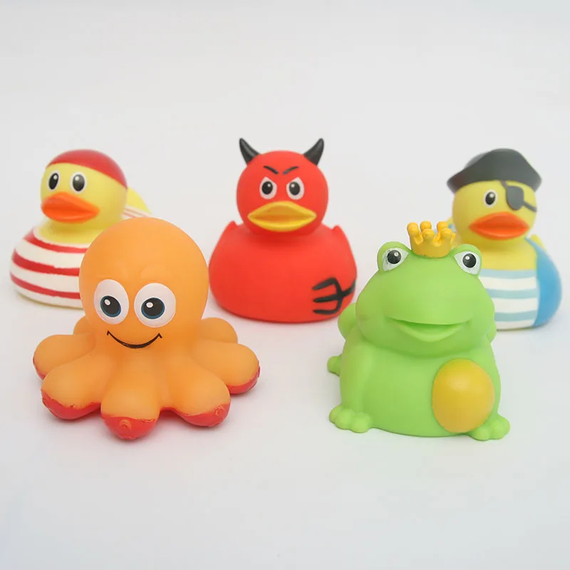 

NoEnName_Null 5pcs plastic congnitive floating toy Hot style looks like a duck durable safe and non-toxic materials creaking