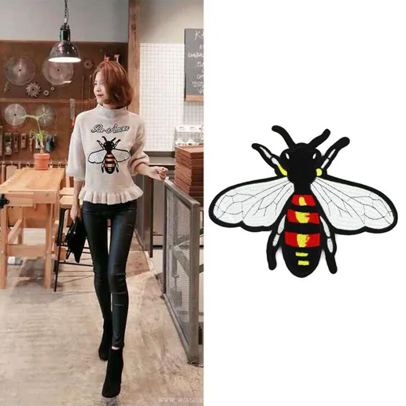 

1Pc Fashion Embroidery Beaded Squine Motifs Gold Wreath Applique Crown Bee Patches Iron On Bags Clothing Sewing Craft ZM17