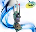 Made in china kleine handpresse maschine manuelle nummernschild pressmaschine auf
