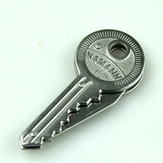 

New 1Piece Mini Key Knife Fold Key Pocket Knife Key Chain Knife Peeler Portable Camping Key Ring Knife Tool