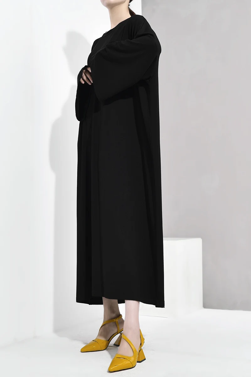 [EAM] Новинка, весна-осень, черное свободное короткое платье с круглым вырезом и длинным рукавом большого размера, женское модное платье, JY786