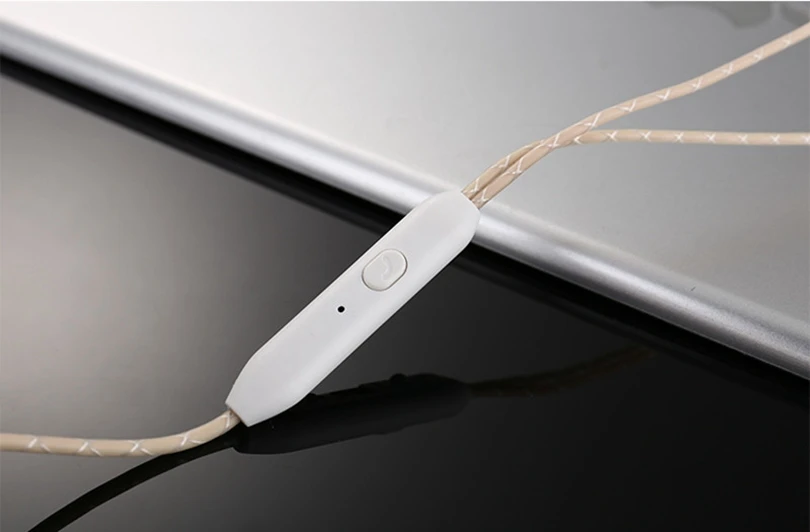 Icoque Stereo Wired Earphone In Ear Hifi Music Bass Earbuds Headphone with Mic for Phone Huawei Xiaomi iPhone 6 3.5mm Earphones  (13)