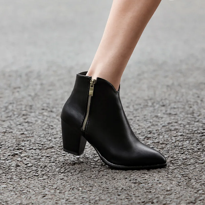 luxury runway shoes women's ankle boots PU leather western cowgirl boots ladies Chelsea boots plus size 33-46 zipper all season