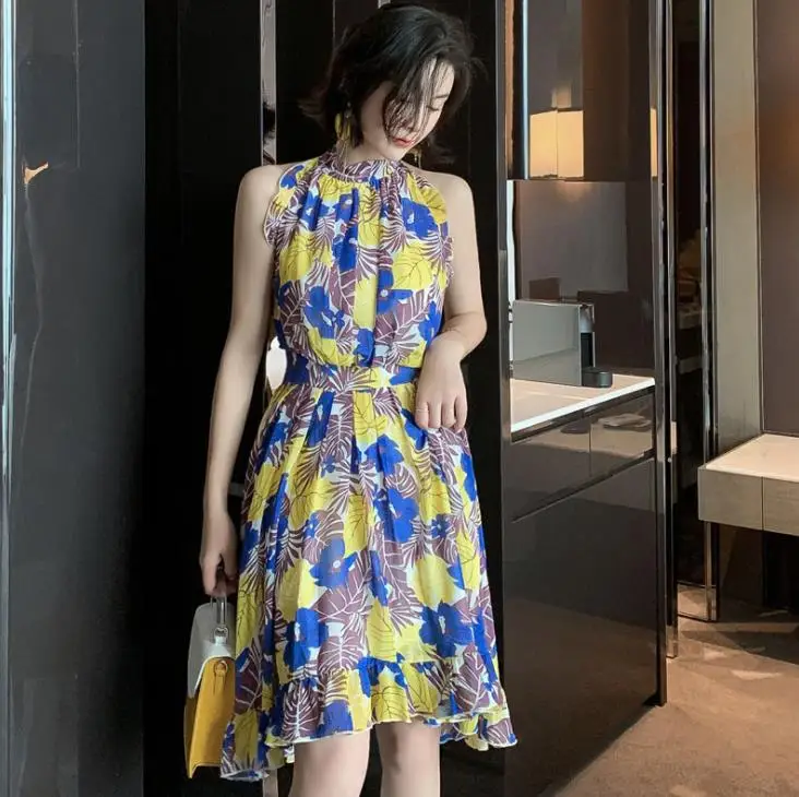 

Bohemian Flora Print Summer Short Dress Women Sexy Beach Boho Chiffon Halter Dress Vestidos