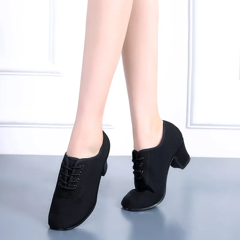 Latin Shoes Woman Soft Bottom Square Dance Adult Teachers With Modern Standard Waltz Dance Shoes Sneaker Leather Cloth Shoes