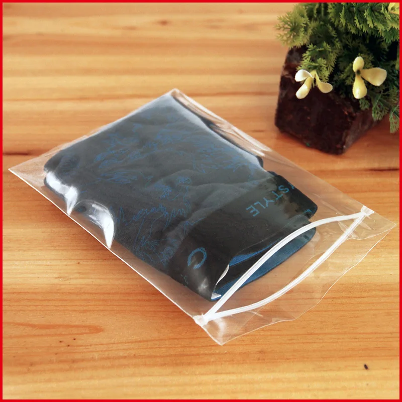 

200pcs/lots 9cm*13cm*300micron High Quality Clear Clothes Zip Lock Plastic Packaging Bags