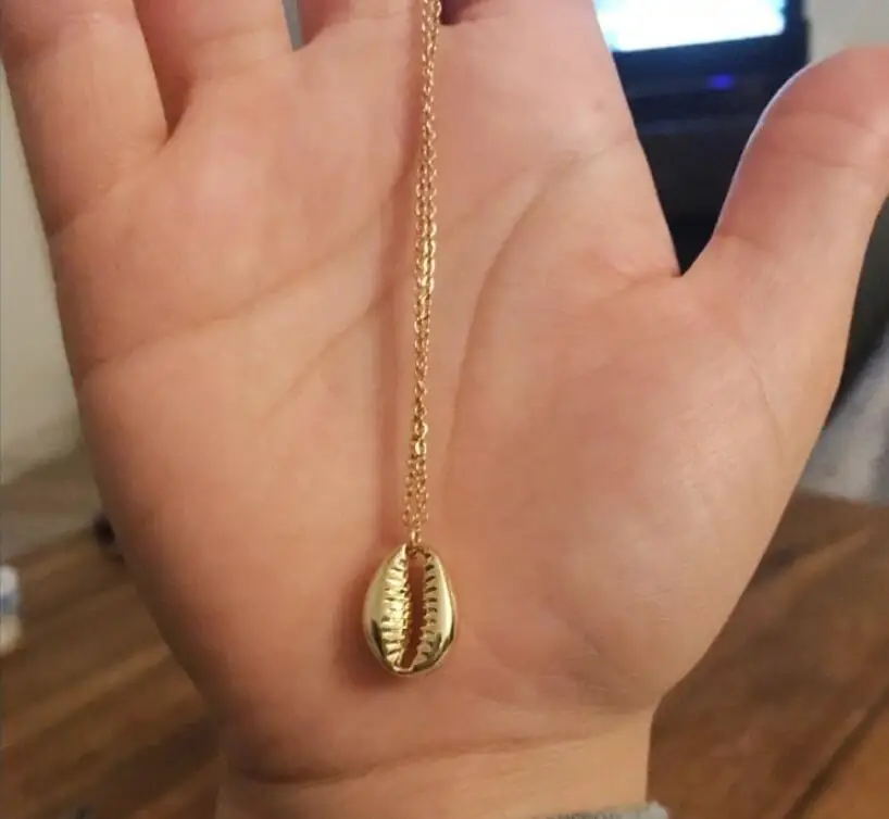 Cowrie Necklace, Sea Shell Necklace, Statement Necklace, Cowrie shell Necklace, Gold Necklace, Mermaid jewelry, Surf jewelry