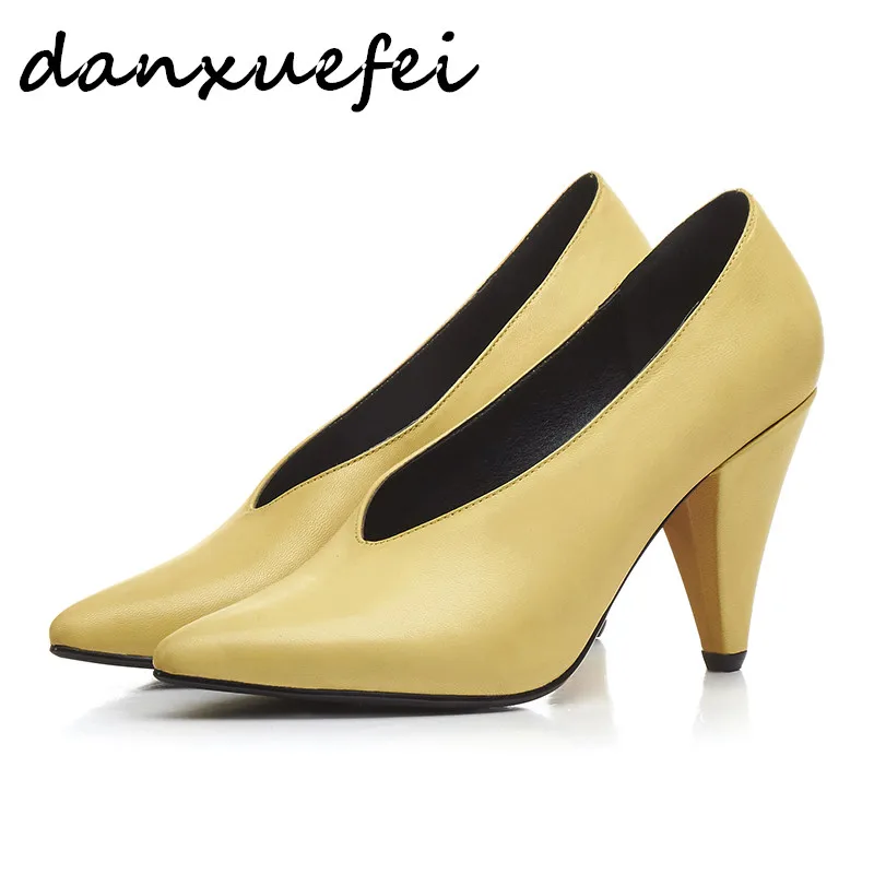 womens pumps on sale
