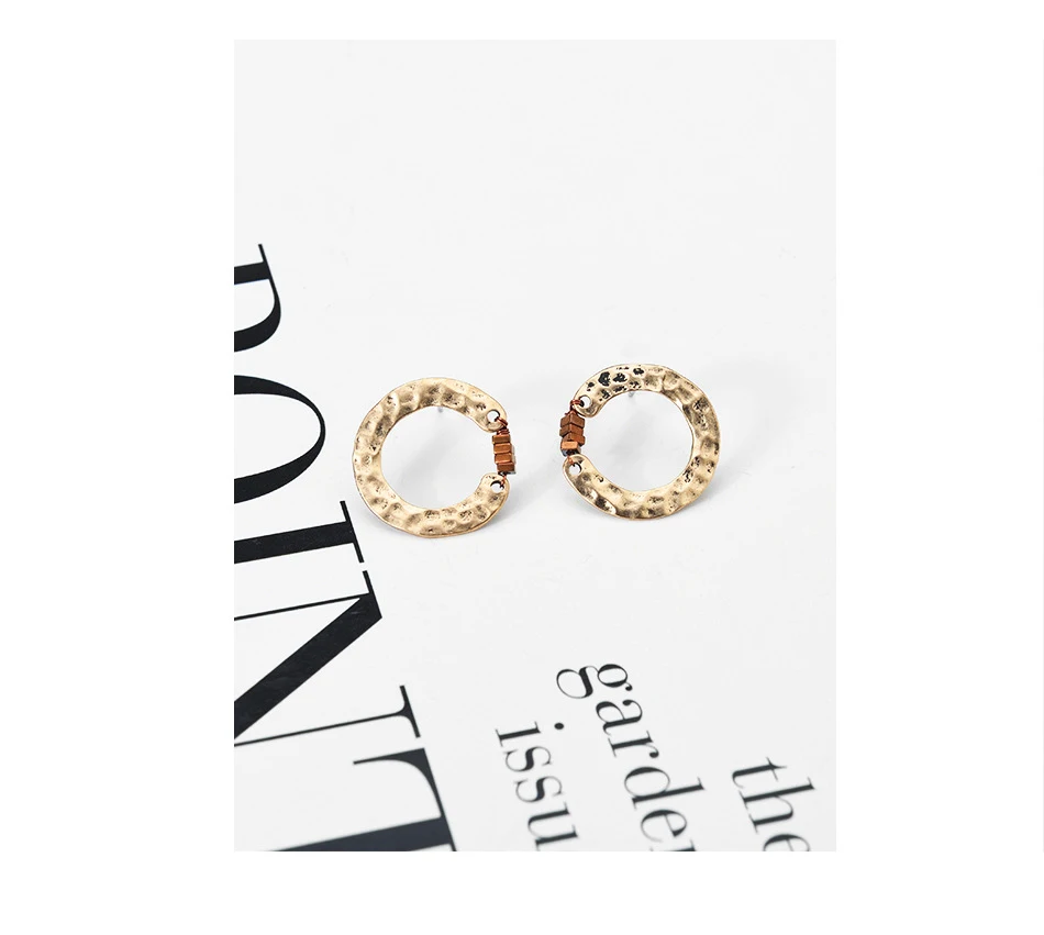 Amaiyllis Hammer Earrings